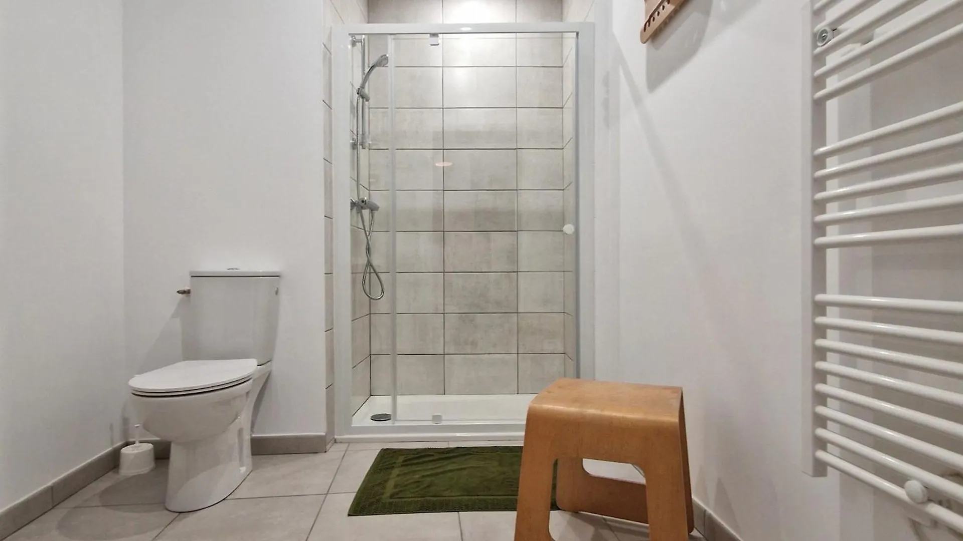 Apartmán Studio Neuf Avec Terrasse Et Jardin Au Coeur De Le Palais - Fr-1-418-260 Francie