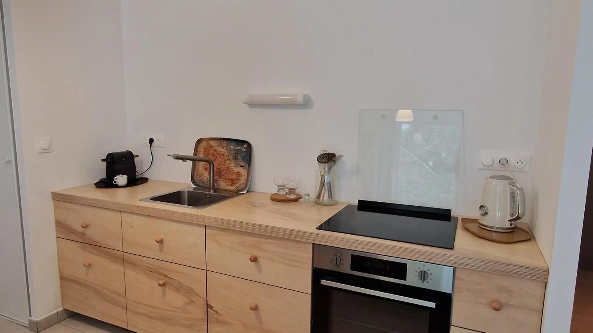 Apartmán Studio Neuf Avec Terrasse Et Jardin Au Coeur De Le Palais - Fr-1-418-260