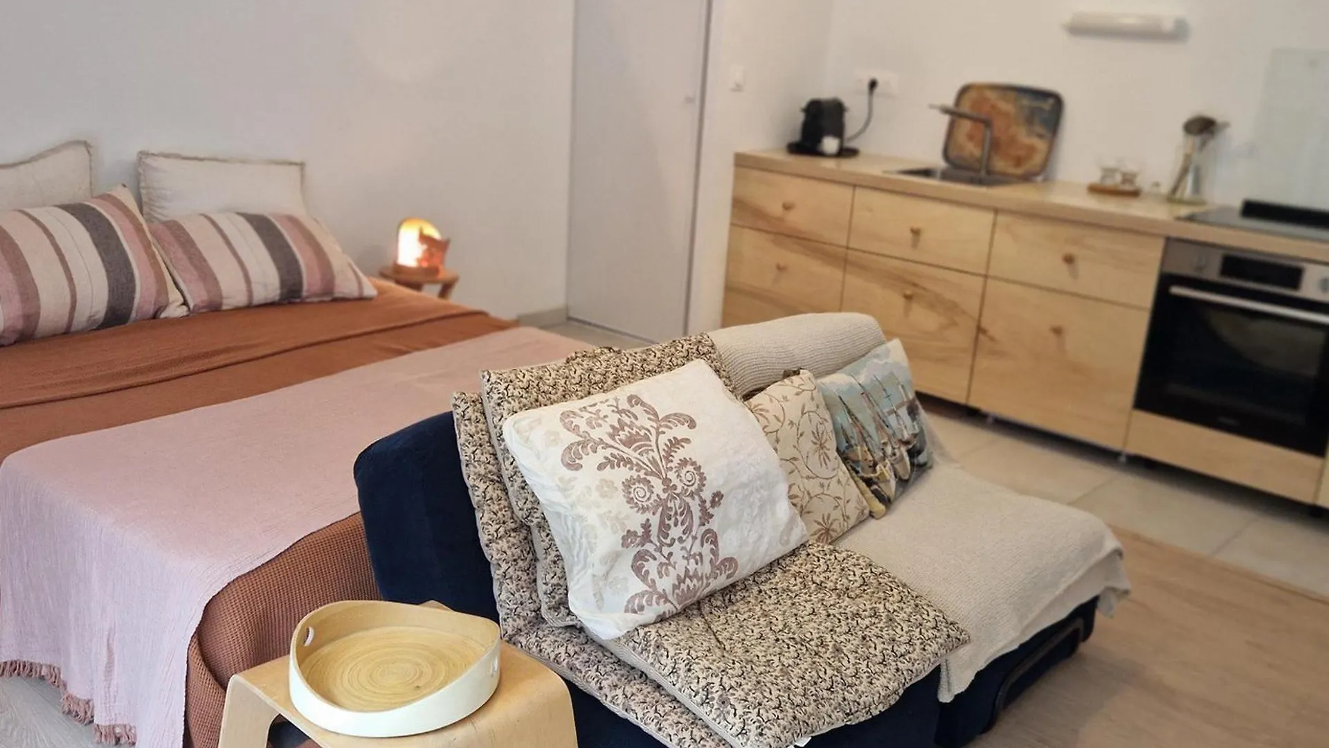 Studio Neuf Avec Terrasse Et Jardin Au Coeur De Le Palais - Fr-1-418-260 Francie