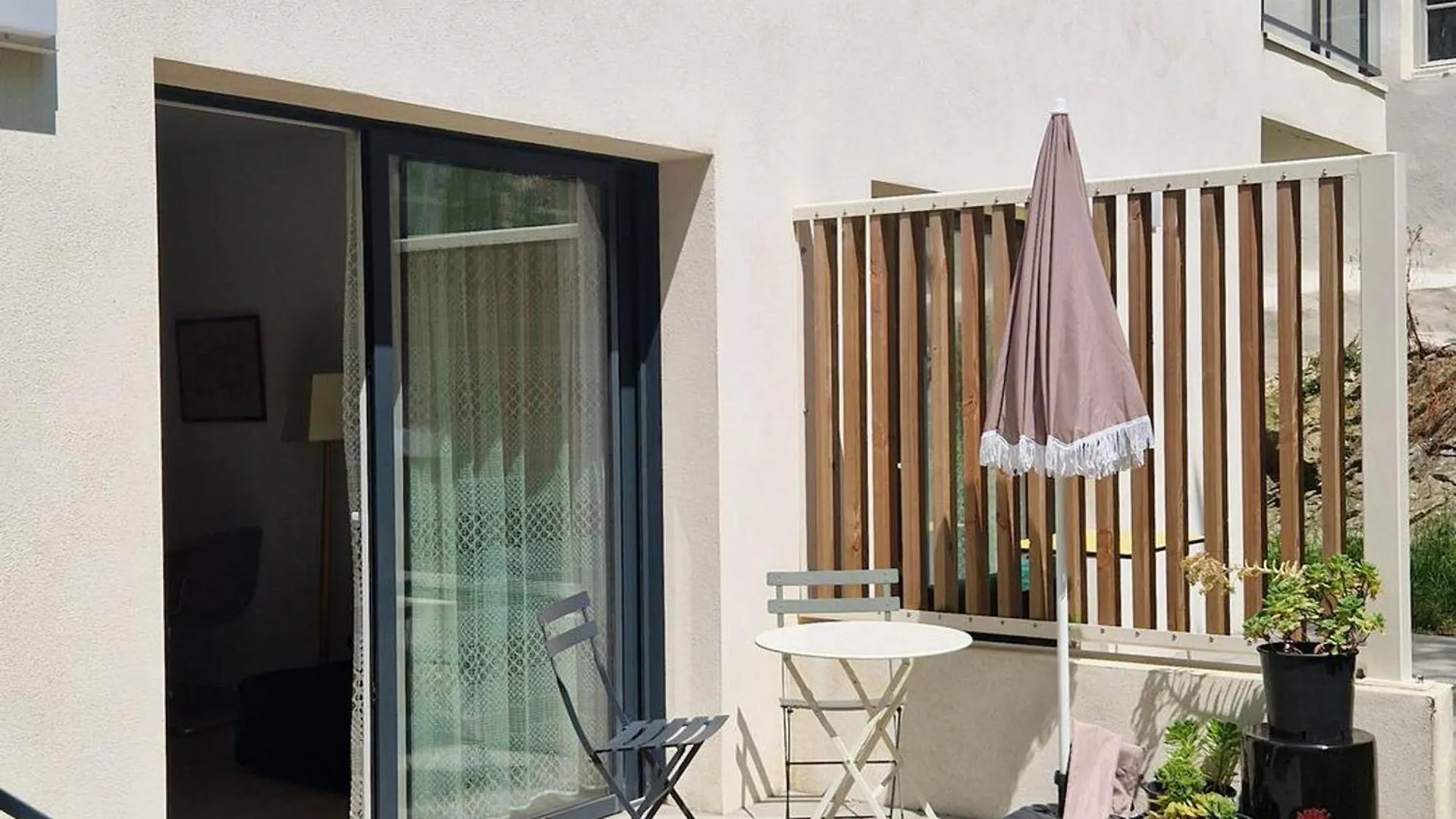 Apartmán Studio Neuf Avec Terrasse Et Jardin Au Coeur De Le Palais - Fr-1-418-260